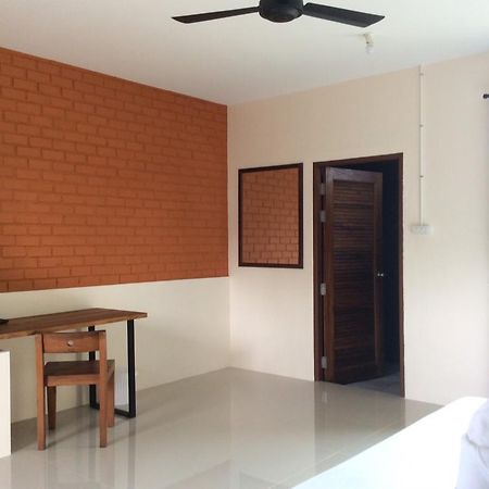 Hotel Srisuksant Urban Ban Nua Khlong Exterior foto
