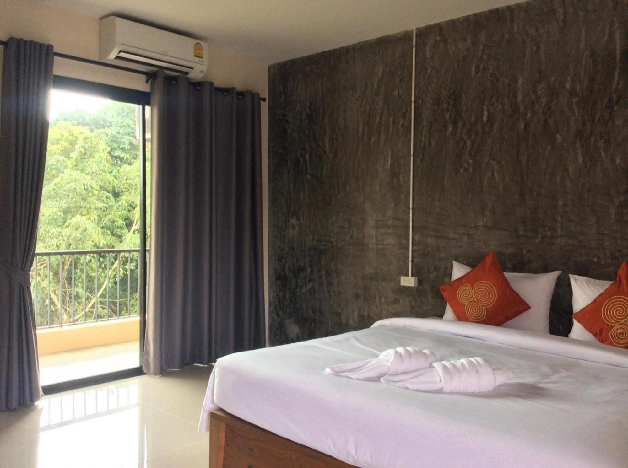 Hotel Srisuksant Urban Ban Nua Khlong Exterior foto